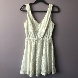 ♥️ White Lace Sun Dress